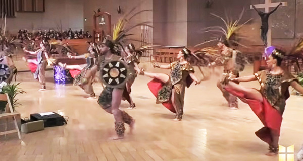 Misa Azteca en la Catedral de Los Ángeles 1